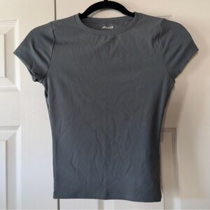 Hollister Women's Charcoal Short Sleeve  Ribbed T-Shirt Size S